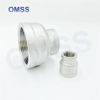 NPT BSP Accesorios de tubería de tornillo 304 de acero inoxidable Femenino 4&quot;x1&quot; Enchufe reductora
